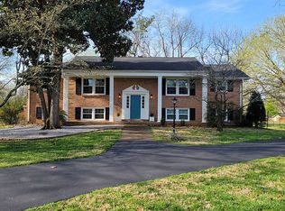 310 Raintree Dr, Hendersonville, TN 37075