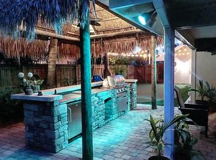 12 Shady Ln, Tequesta, FL 33469