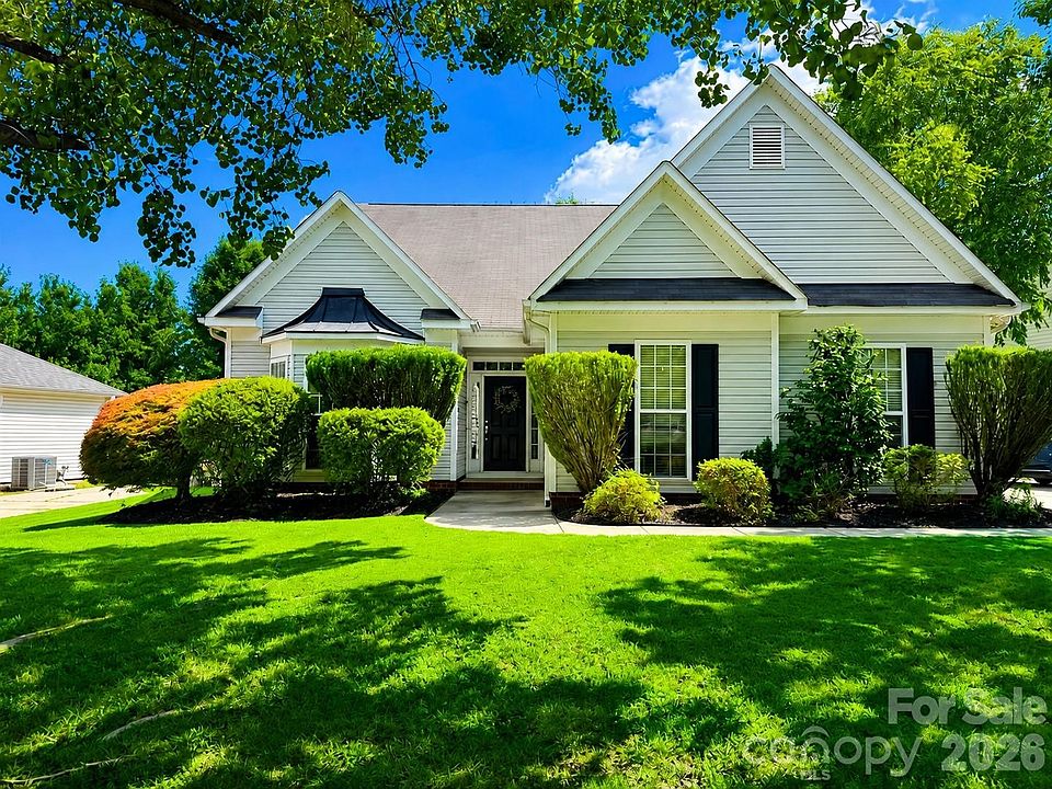 1st image of 570 Surry Trace Cir NW