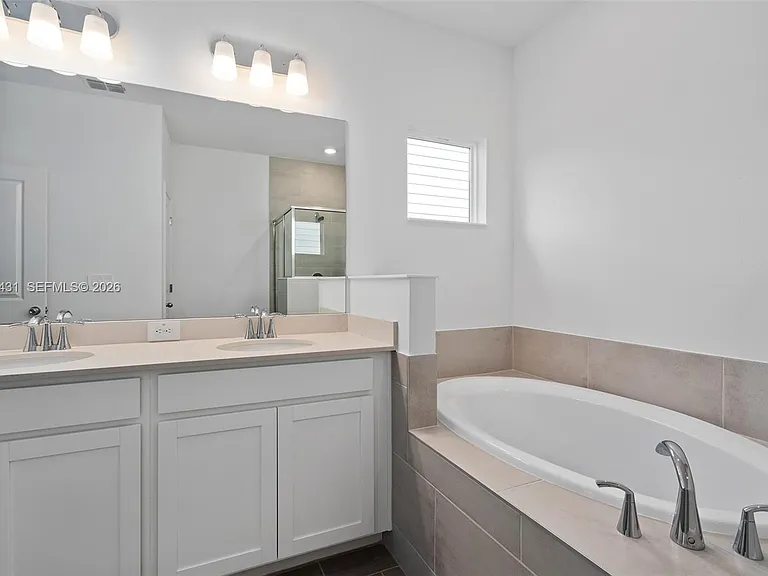 8934 SW 69th Ter — Photo 25