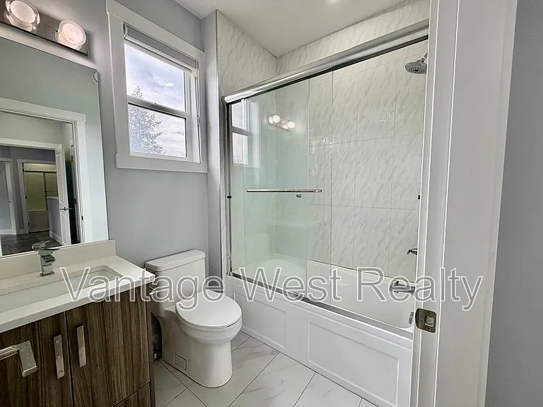 756 Glenwood Ave #2 — Photo 18