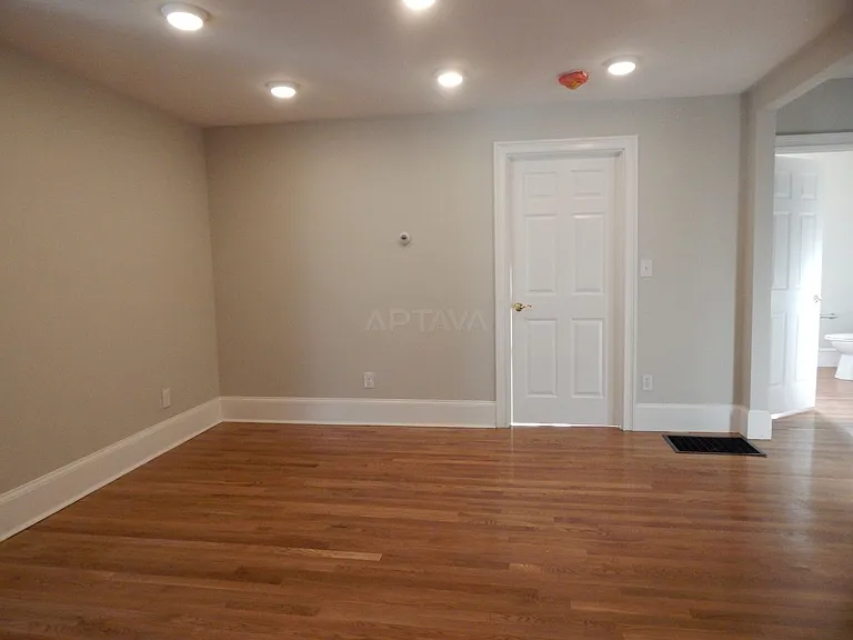 11 Park Ave #2F — Photo 14