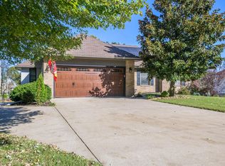 1525 E Lee St, Republic, MO 65738
