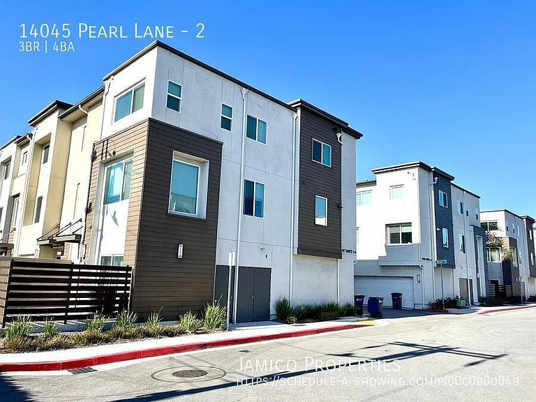14045 Pearl Ln #2 — Photo 9