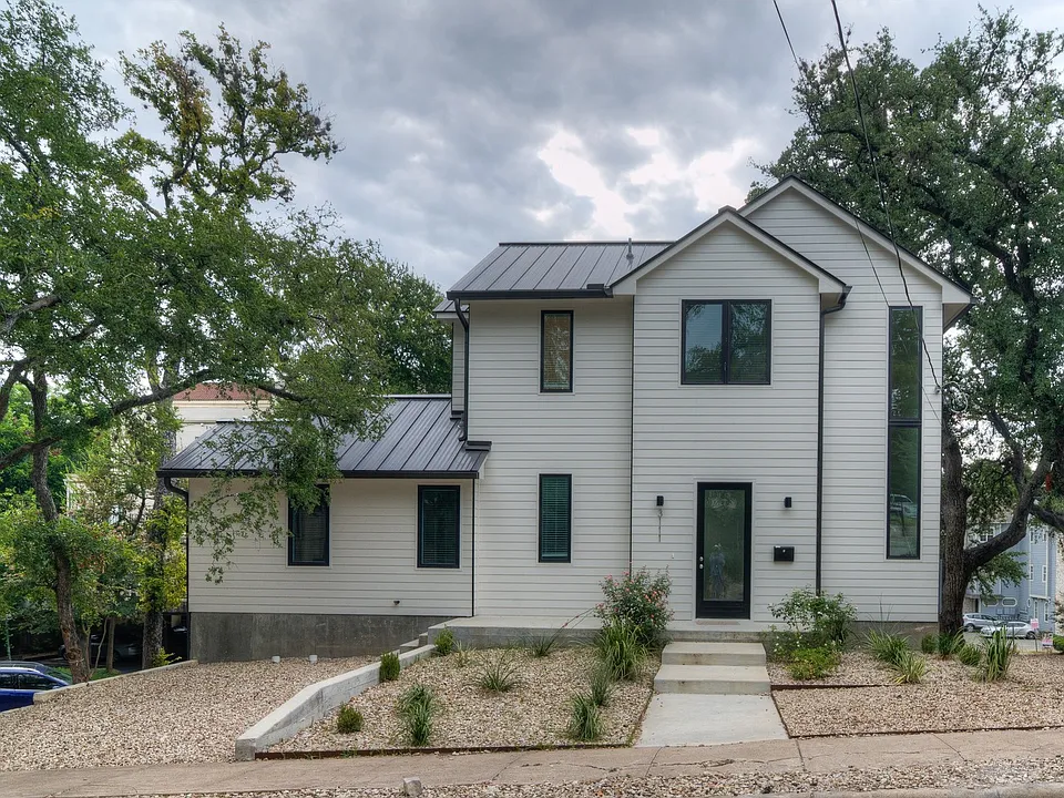 3111 Walling Dr
