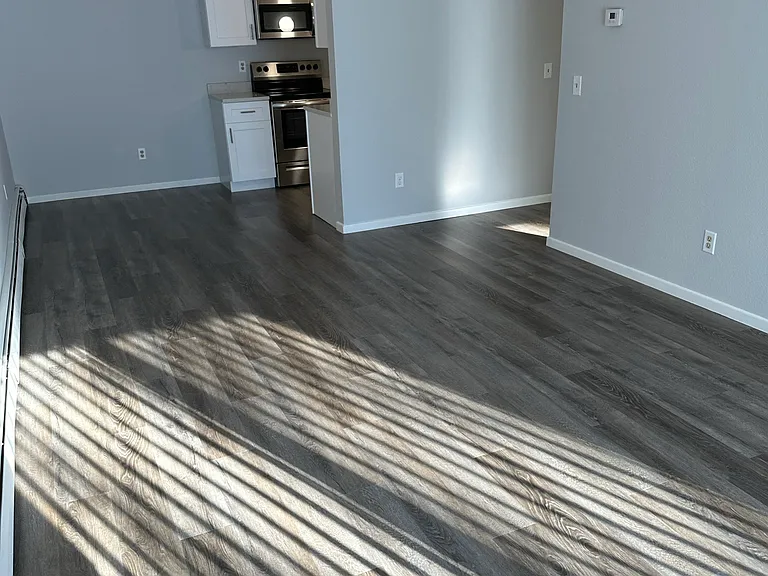 519 Jefferson St #10 — Photo 11
