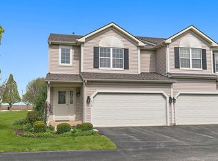 719 Blackstone Ct, Dekalb, IL