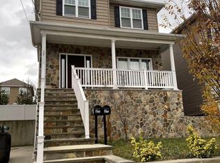 32 Hendricks Ave, Staten Island, NY 10301