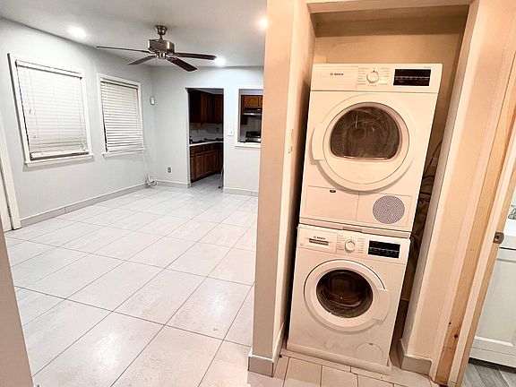 4th image of 95 Regis Dr Floor 1