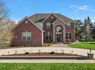 4366 S Lake Ln, Shelby Township, MI 48316