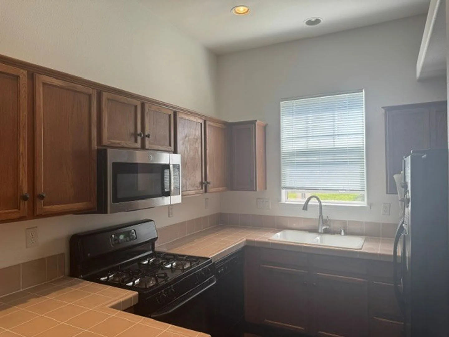 Three Bedroom near Wildcreek Golf Course — Photo 3