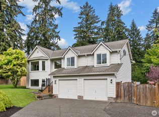 8536 NE 142nd St, Kirkland, WA 98034