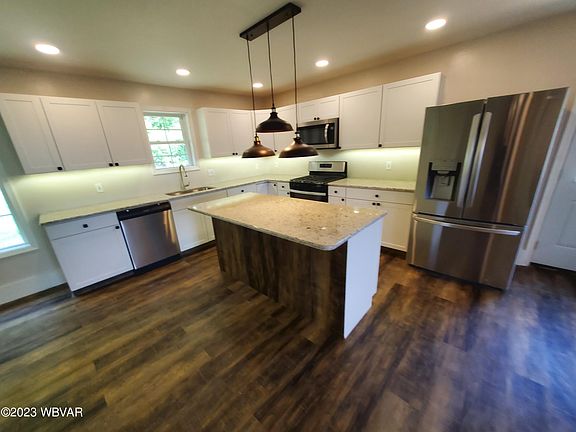 2nd image of 2536 Woodward Ave