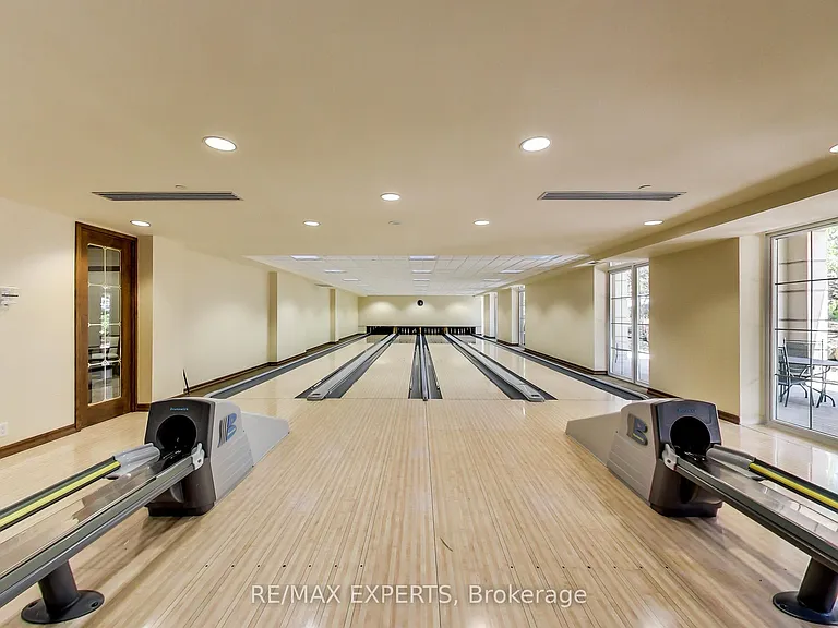 80 Harrison Garden Blvd #215 — Photo 18