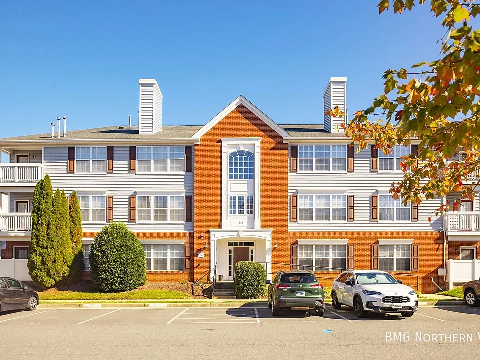 635 Constellation Sq SE #L
