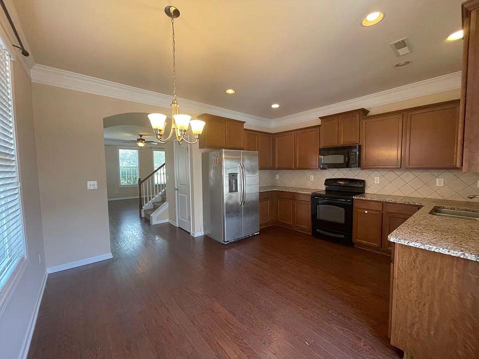1st image of 10964A Cedar Walk Ln