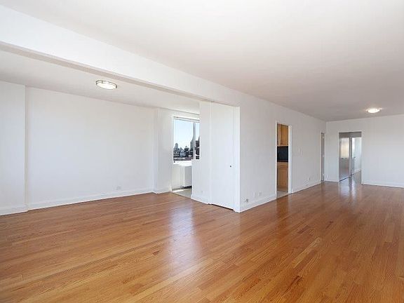 4th image of 424 W End Ave #610