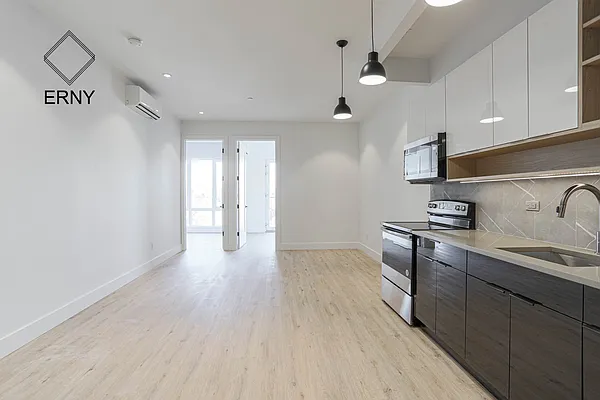 Rented by ERNY LLC | media 16