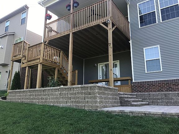 2nd image of 254 Manitoba Ln