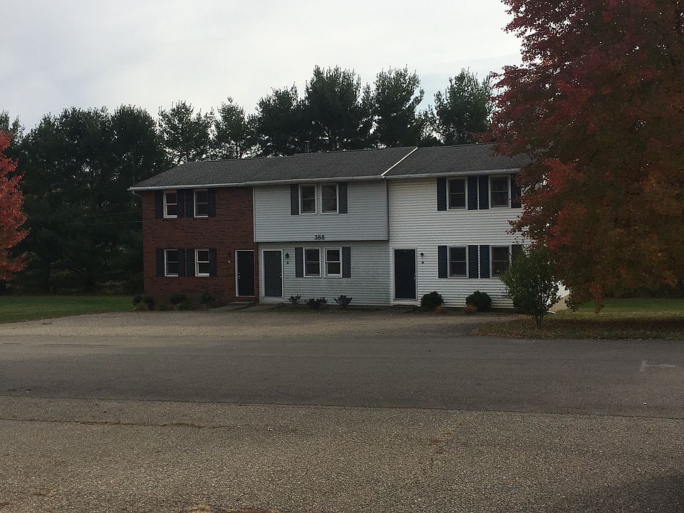 1st image of 398C Rose Ln