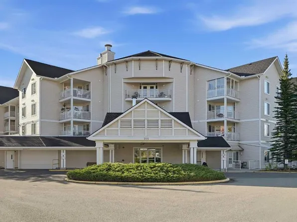 305 E 1st Ave NW #316, Airdrie, AB T4B 2M5