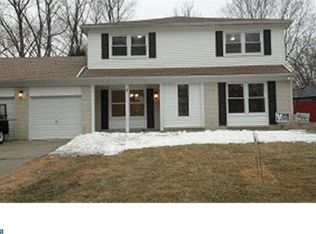 3 Evans Ln, Cherry Hill, NJ 08003