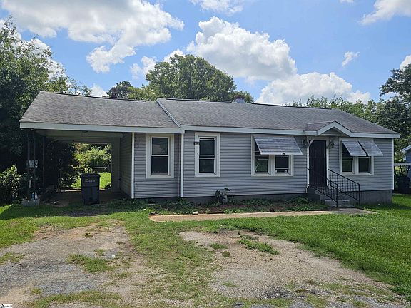 3rd image of 106 Milliken St