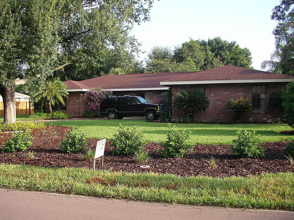 1st image of 330 SE Escambia Dr