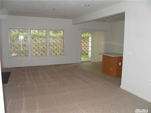 5th image of 21 Gazebo Ln