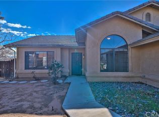 14479 Ramona Cir, Apple Valley, CA 92307