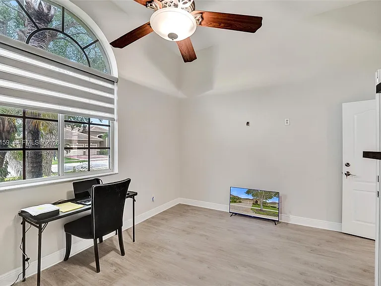 6334 SW 192nd Ave — Photo 12