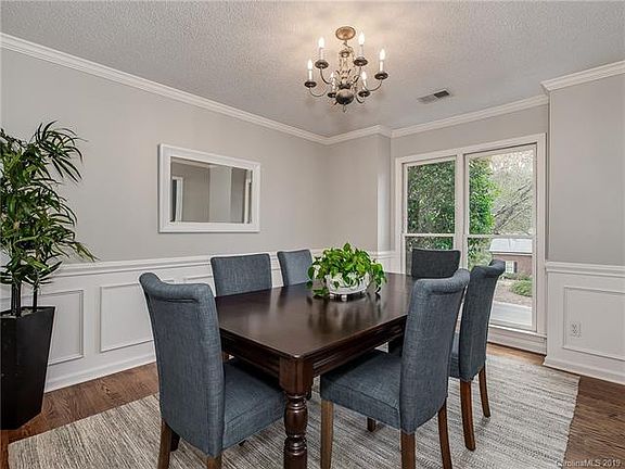 4th image of 10420 Wyndham Forest Dr
