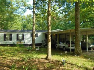 1103 Chief Day Break Dr, Crossville, TN 38572