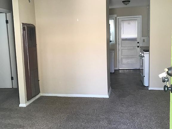 2nd image of 2545 N Park Pl #51