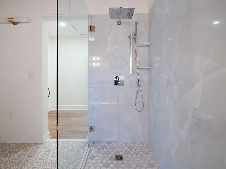 Owners Bathroom