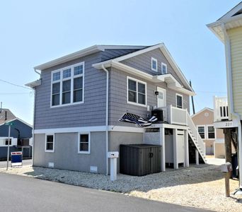 223 Harbor Dr, Lavallette, NJ, 08735