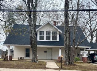 13 Crestview St, Granite Falls, NC 28630