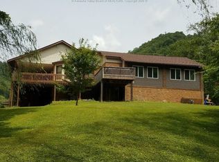 1118 Dorothy Dr, Belle, WV 25015
