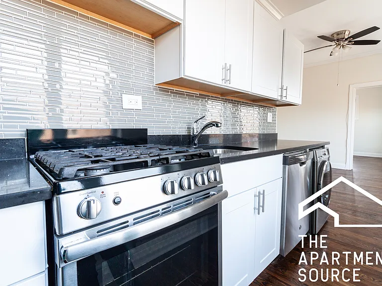 925 W Waveland Ave #3 — Photo 7