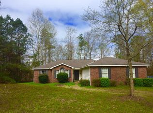 289 Douglas Dr, Ellerslie, GA 31807