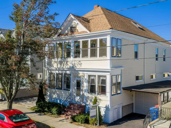 35-37 Central Ave, New Bedford, MA 02745