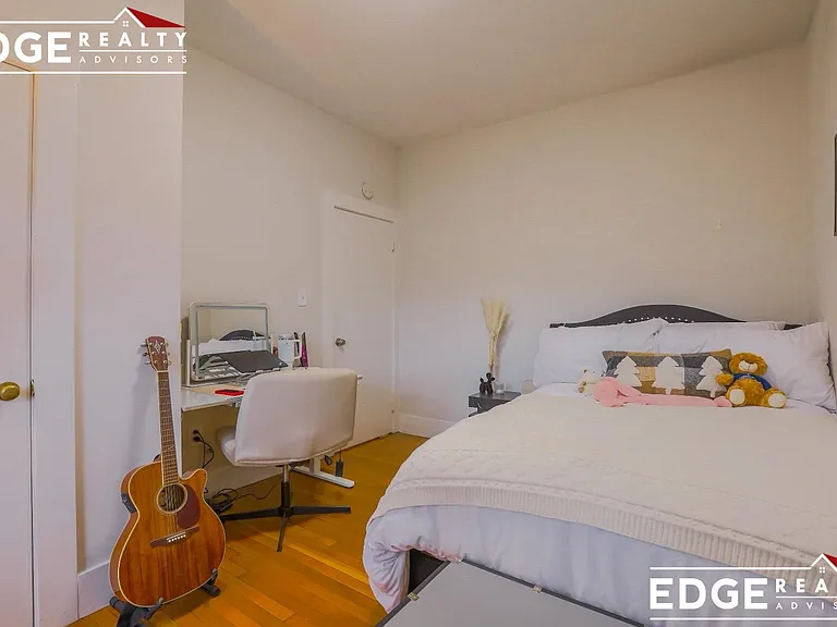 11 Gorham St #9A — Photo 12
