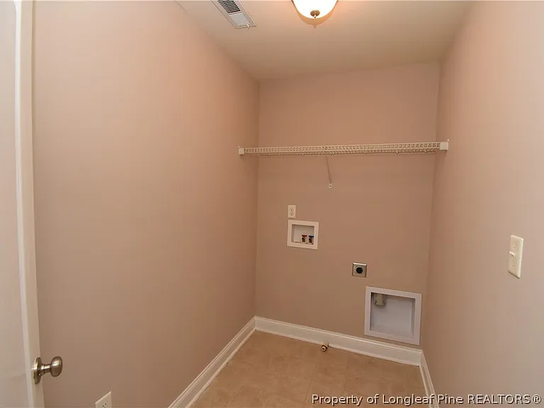 148 S Prince Henry Way — Photo 19
