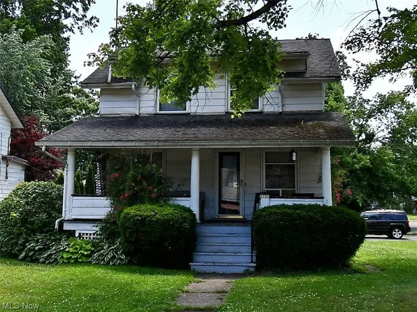 1151 Woodbine Ave SE, Warren, OH 44484