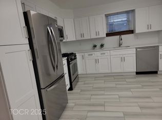 156 Chestnut St #A, Rutherford, NJ 07070