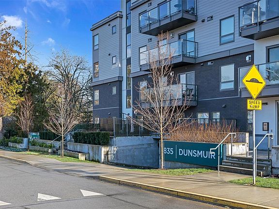 2nd image of 835 Dunsmuir Rd #302