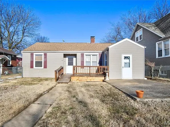 1815 N Church St, Belleville, IL 62221