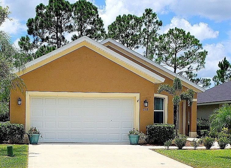 1st image of 218 Catriona Dr