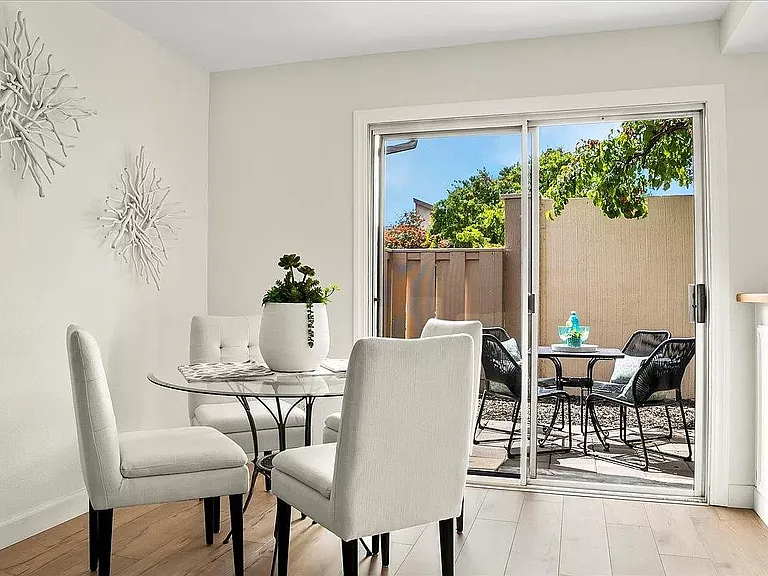 20604 Mapletree Pl — Photo 10