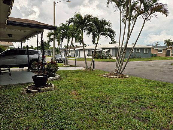 3rd image of 5907 NW 74th Avenue